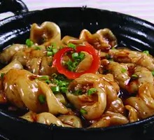 Intestine and Vermicelli Dish