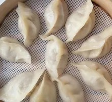Half Steamer Beef Steamed Dumplings