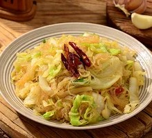 Old Vinegar Cabbage Noodles