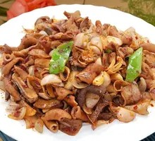 Scallion Stir-fried Tripe