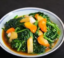 Stewed Spinach in Oil