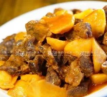 Beef and Small Potatoes