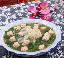 Spinach Meatball Hot Pot