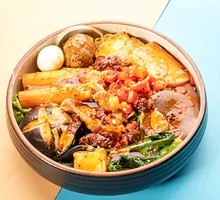 Medium Spicy Hot Pot