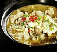 Sautéed Fish with Kimchi in Clay Pot