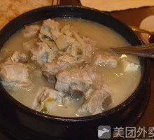 Pork Bone Meat Sour Cabbage Noodle Pot