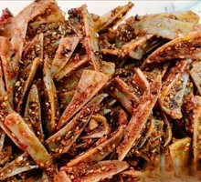 Grilled Pork Shoulder Bones