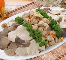 Stir-Fried Twin Shellfish