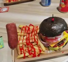 Hawaiian Pineapple Beef Burger