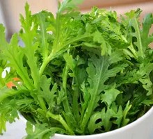 Chinese chrysanthemum greens
