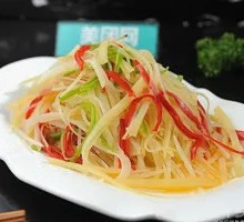 Sliced Potatoes with Green Pepper