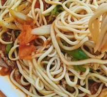 鱼香肉丝盖浇面