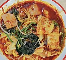 Mild Spicy Traditional Hot Pot