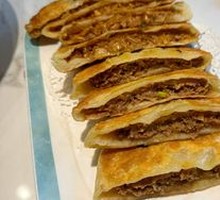 Sour Cabbage Pork Pie