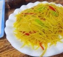 Spicy Potato Shreds with Chili