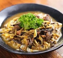 Pork Heart with Dried Enoki Mushroom Noodles