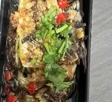 Sautéed Crucian Carp on Iron Plate