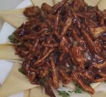 Beijing-style Shredded Pork in Soy Sauce