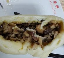 Shiitake Pork Bun