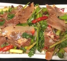 Spicy Beef Face Salad