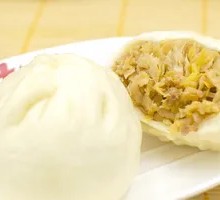 Sour Cabbage and Pork Dumplings
