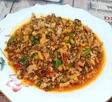 Minced Pork with Grandmother's Pickled Vegetables