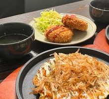 Seafood Okonomiyaki + Soup + Tea