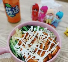 Crispy Chicken Rice Salad