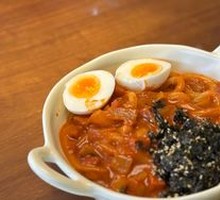 Spicy Creamy Mushroom Udon Noodles
