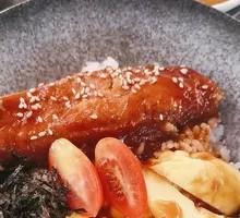 Grilled Eel Rice Bowl with Tea