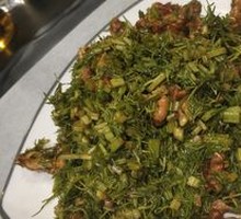 Fennel and Walnut Salad