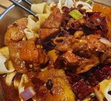 Spicy and Numbing Large Chicken Stir-fry