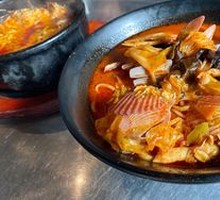 Seafood Spicy Noodle Soup