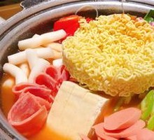 Military-style Hot Pot
