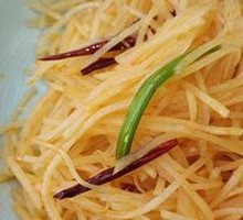 Stir-Fried Potato Strips