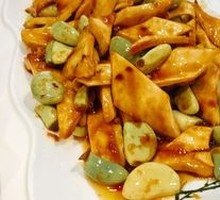 Pickled Garlic Braised Beef Tripe