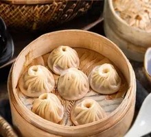 Dry Sausage Pork Steamed Bun