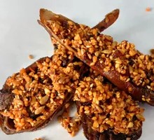 Braised and Fried Duck Heads