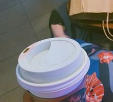 Pomegranate Matcha Latte