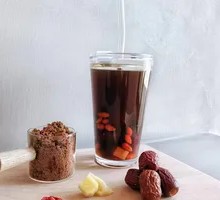 Red Date Ginger Tea with Brown Sugar