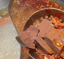 Unlimited Tofu with Duck Blood
