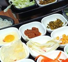 Crossing-the-bridge Rice Noodles