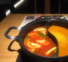 Garden Tomato Hot Pot