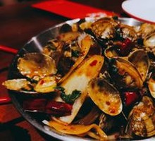 Spicy Stir-Fried Clams