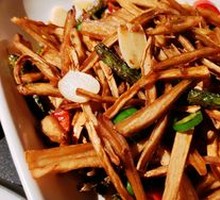 Stir-fried King Oyster Mushroom with Green Beans