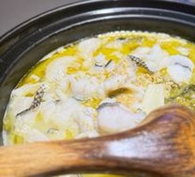 Sour Cabbage Fish Soup
