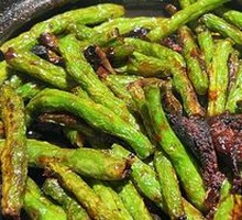 Stir-fried Green Beans with 'Zhe' Flavor