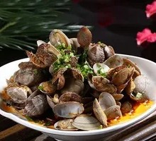 Spicy Stir-Fried Clams