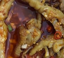 Garlic-Flavored Boneless Chicken Feet