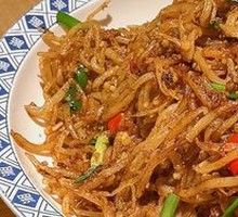 Fried Potato Shreds with Millet and Pork Crumbs